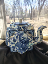 TEA POT
